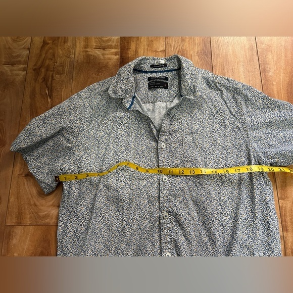 Denim and Flower Slim Fit Floral Print Button Down - Picture 6 of 9